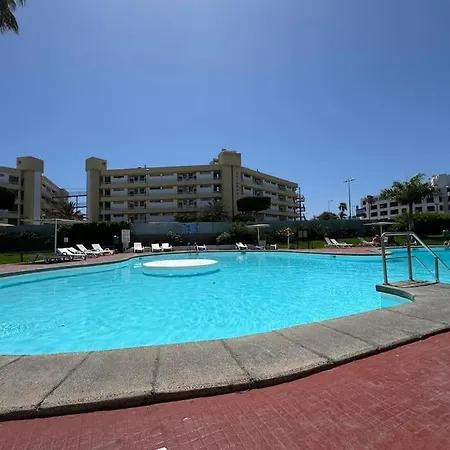 Appartamento Iguazu Poolview Near Yumbo *